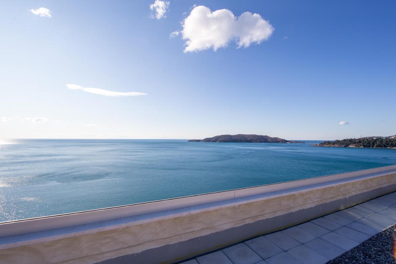 Sky With Sea View In Delmar Budva